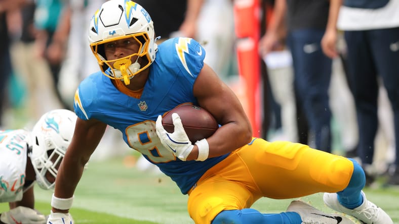 Oronde Gadsden II looks on after a play during the Chargers’ matchup with the Dolphins at Hard Rock Stadium.