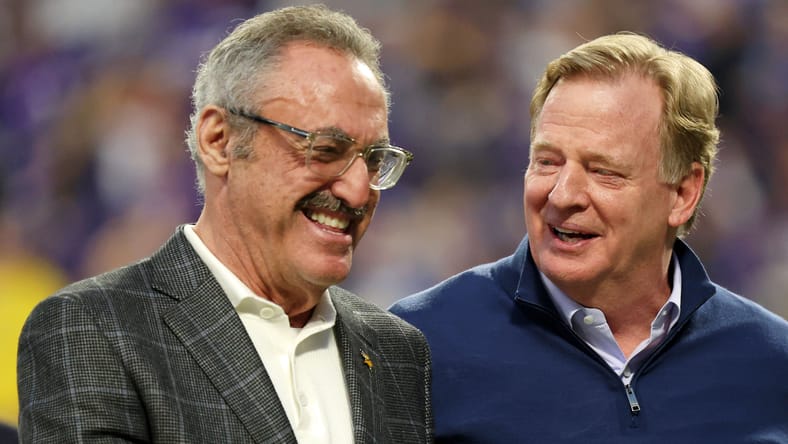 Zygi Wilf and Roger Goodell in the 2022 postseason.