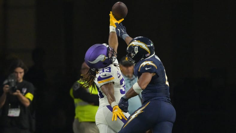 Vikings HB Aaron Jones in Week 8 at the Los Angeles Chargers