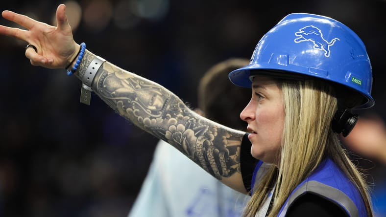 Detroit Lions fans in 2025 watching the Vikings