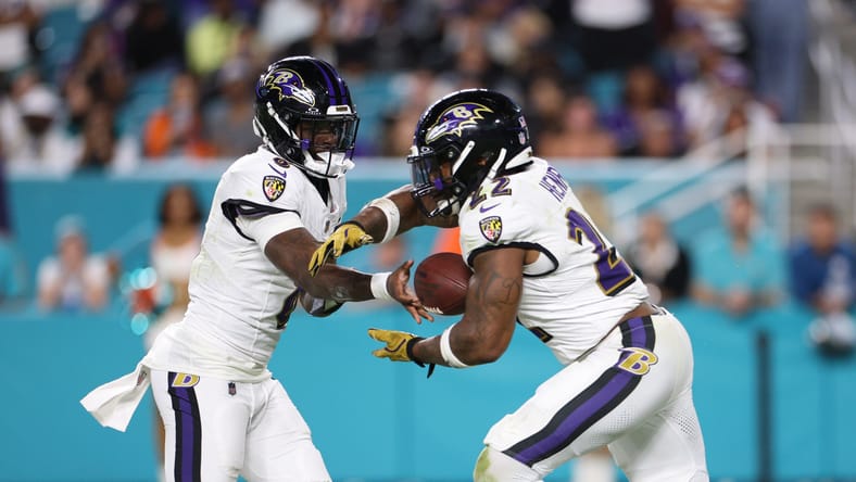 Lamar Jackson hands off to Derrick Henry against the Dolphins. Ravens will play the Vikings in Week 10.