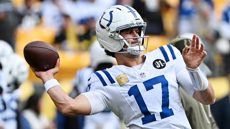 Daniel Jones warms up before the Colts’ road matchup against the Steelers at Acrisure Stadium.
