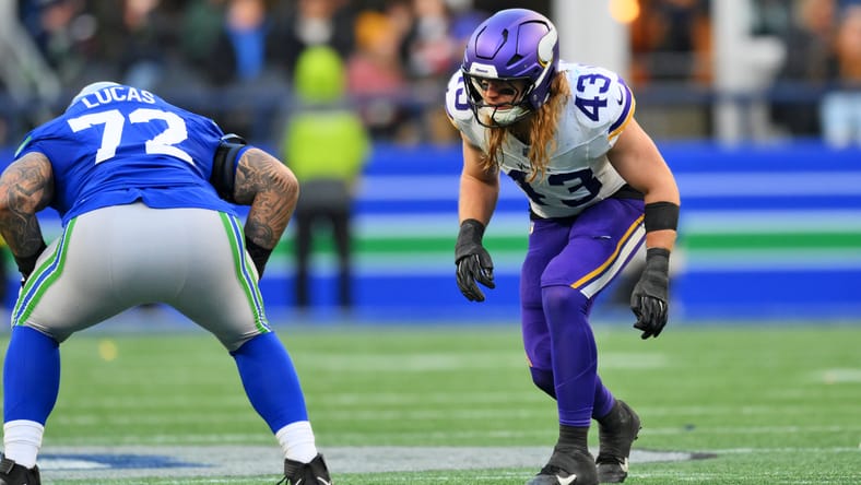 Andrew Van Ginkel lines up before the snap against Seattle.