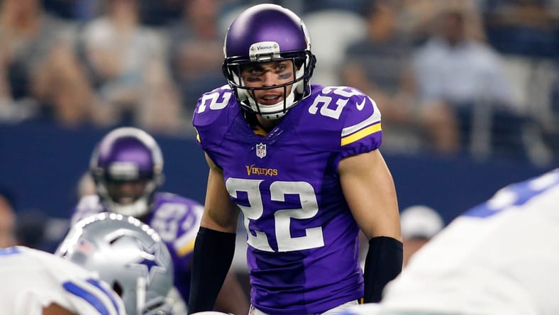 Harrison Smith against the Cowboys in 2015