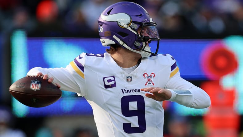 Vikings QB J.J. McCarthy at the New York Giants in 2025