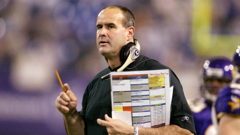 Mike Tice watches from the sideline late in a Vikings game at the Metrodome. Mike Tice torches Packers.