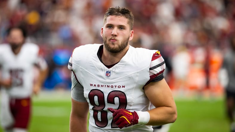 Ben Sinnott runs a route against Arizona at State Farm Stadium.