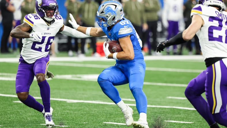 Theo Jackson and Harrison Smith in 2025 verus the Lions