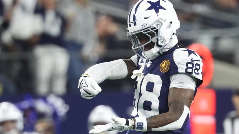 CeeDee Lamb celebrates after a fourth-quarter catch against the Chiefs.