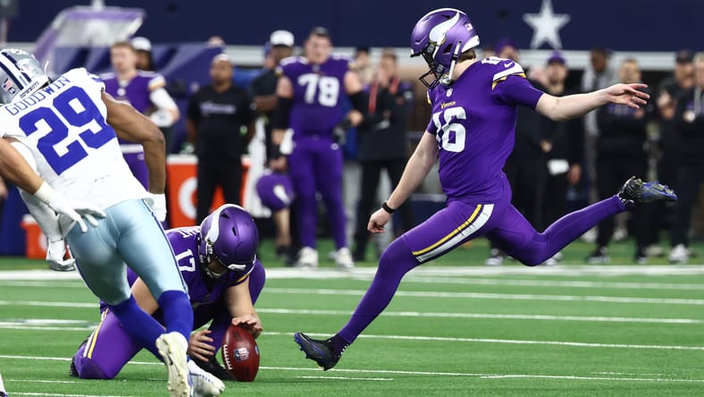 Will Reichard kicks a field goal during the second half against the Cowboys.