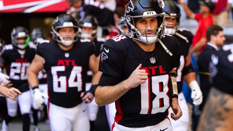 Kirk Cousins stands on the field during Falcons vs. Cardinals game at State Farm Stadium. Kirk Cousins spoiler for Buccaneers.