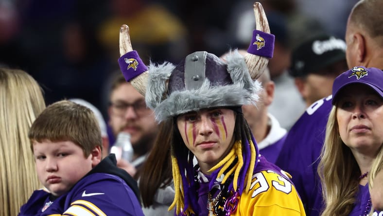 Vikings Fans at Dallas in 2025