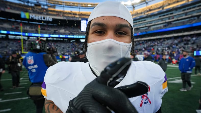 Vikings WR Jalen Nailor at the Giants in 2025