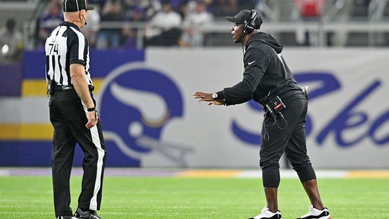 Falcons head coach Raheem Morris against the Vikings in 2025