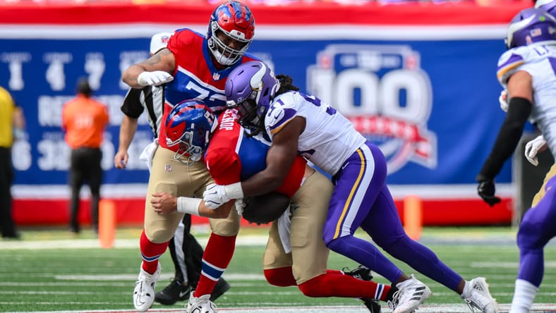 Vikings EDGE Patrick Jones sacks Daniel Jones in 2024