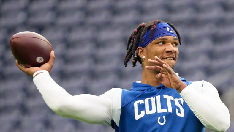 Anthony Richardson warms up before a Colts game against the Houston Texans at NRG Stadium.