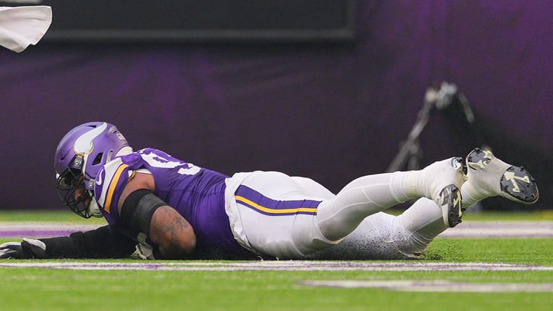 Vikings DT Jonathan Allen in 2025 against the Commanders