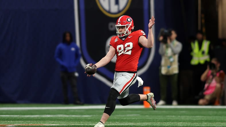 Georgia punter Brett Thorson kicks the ball during the SEC Championship game against Texas. Vikings free agency 2026