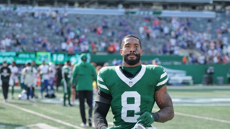Andre Cisco leaving the field after a Jets game against the Buffalo Bills at MetLife Stadium. Vikings free agency predictions