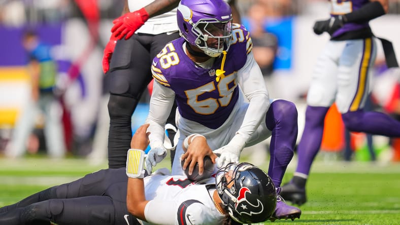 Vikings OLB Jonathan Greenard against the Texans
