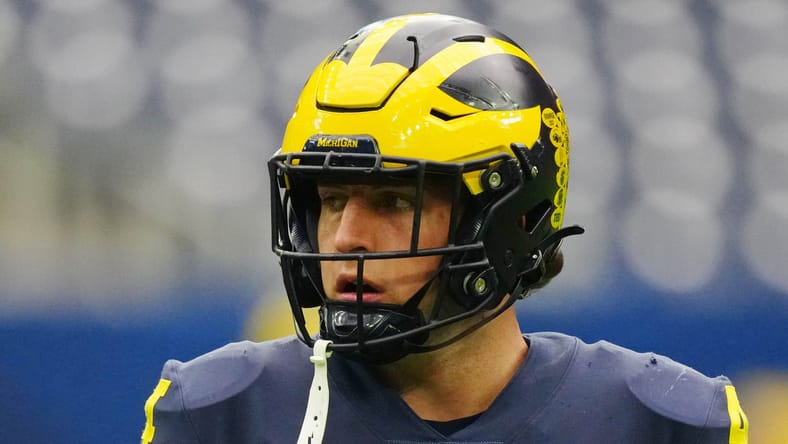 Wolverines TE/FB Max Bredeson in 2024