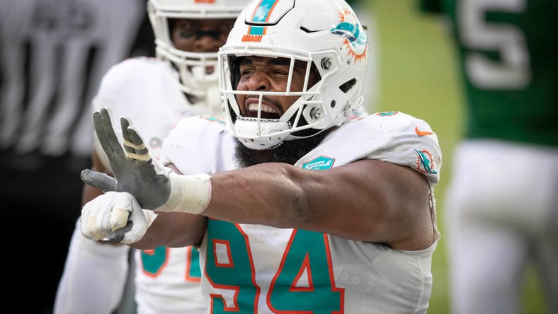 Dolphins DT Christian Wikins against the Jets in 2020