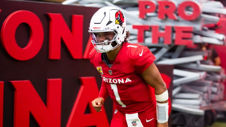 Kyler Murray plays against the Commanders at State Farm Stadium in Glendale. kyler murray vikings