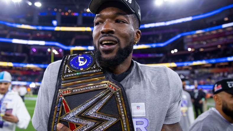 Leonard Floyd celebrates after the Rams win the Super Bowl at SoFi Stadium. Leonard Floyd Vikings