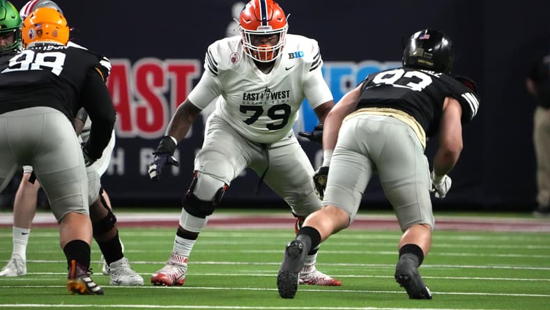 Trade! Vikings Send Lineman To New England