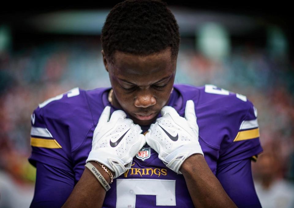 What ifthe Vikings kept Case Keenum and Teddy Bridgewater? - Daily  Norseman