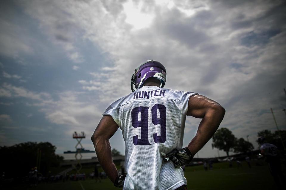 Vikings Place Hunter On Injured Reserve