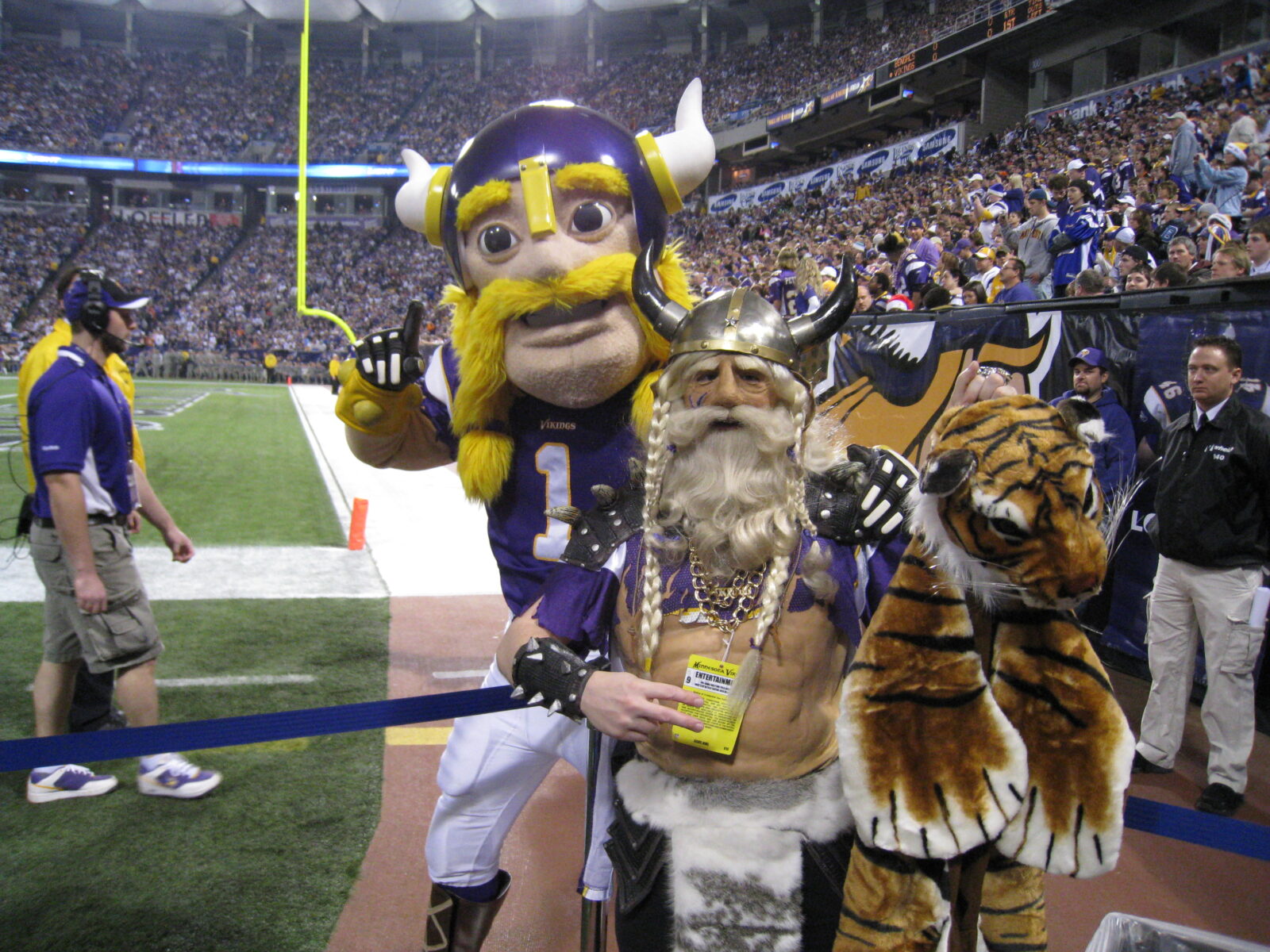 Minnesota Vikings' Ragnar is just one of countless memorable mascots, NFL News