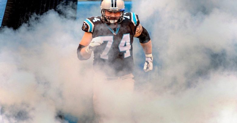 Mike Remmers Signs with Minnesota Vikings