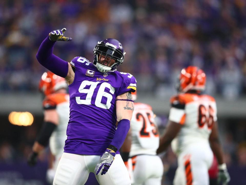 Brian Robison says the 2009 Vikings should have won the Super Bowl