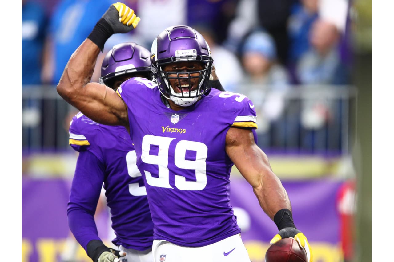 Vikings Set Franchise Record with 10 Sacks of Matthew Stafford ...