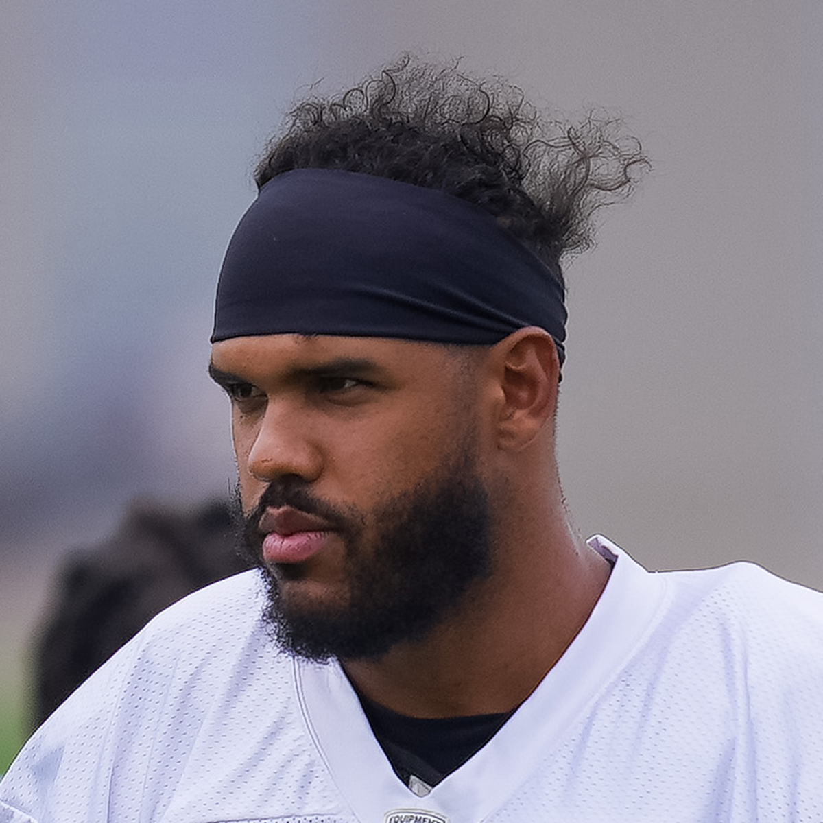 Za'Darius Smith wearing Anthony Barr's former No. 55 in new photo