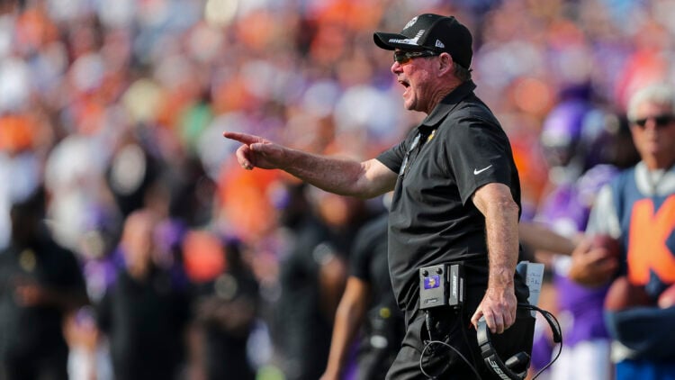 With his job at stake in 2021, Mike Zimmer is going all in on