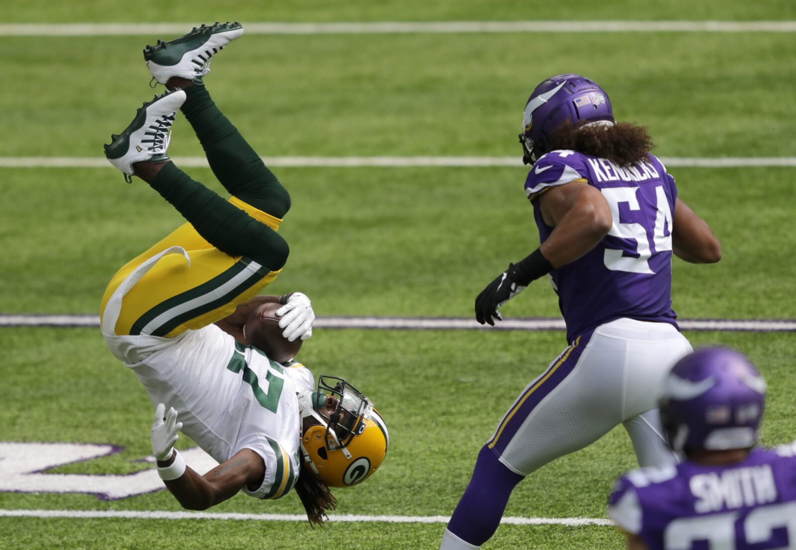 Would longtime Vikings LB Anthony Barr play for Packers?