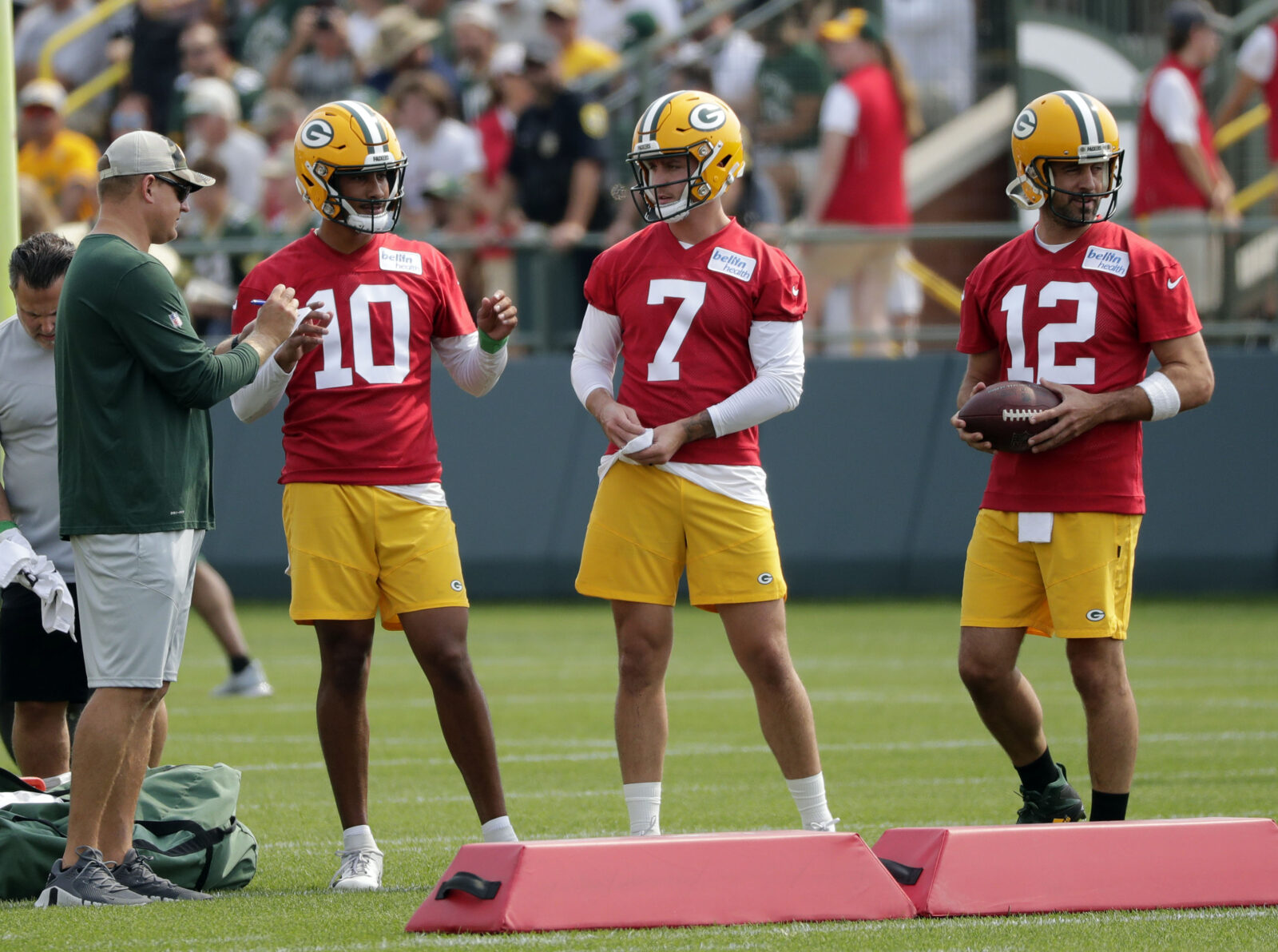 Packers QB Room Shrinks - Vikings Territory