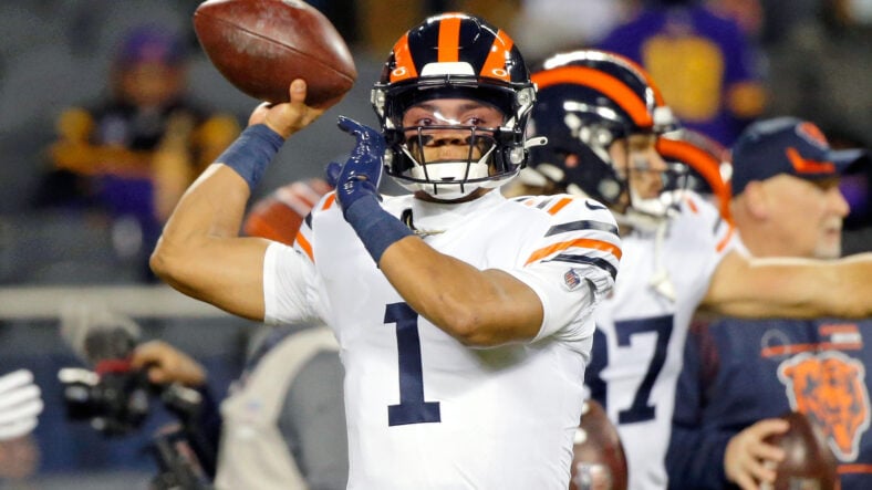 Would Bears' Matt Nagy really start Nick Foles over Justin Fields vs. Lions  in Week 4?