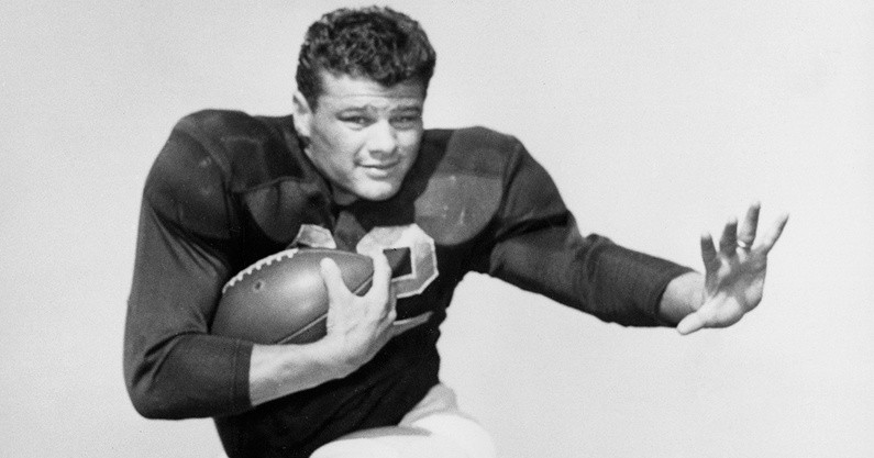 original-viking-passes-away-at-age-93-vikings-territory