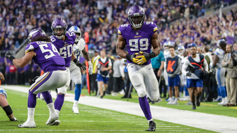 Are Evaluators Not Watching Danielle Hunter?