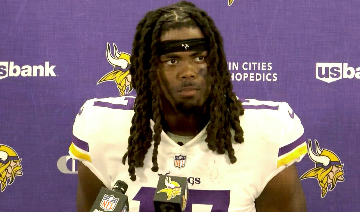 Vikings' K.J. Osborn describes saving man from burning car: 'This is  obviously a big risk'