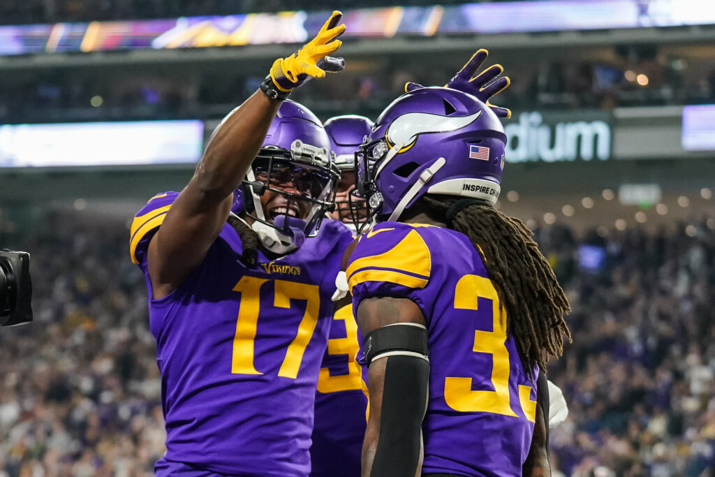 The Vikings 11 Projected Starters on Offense