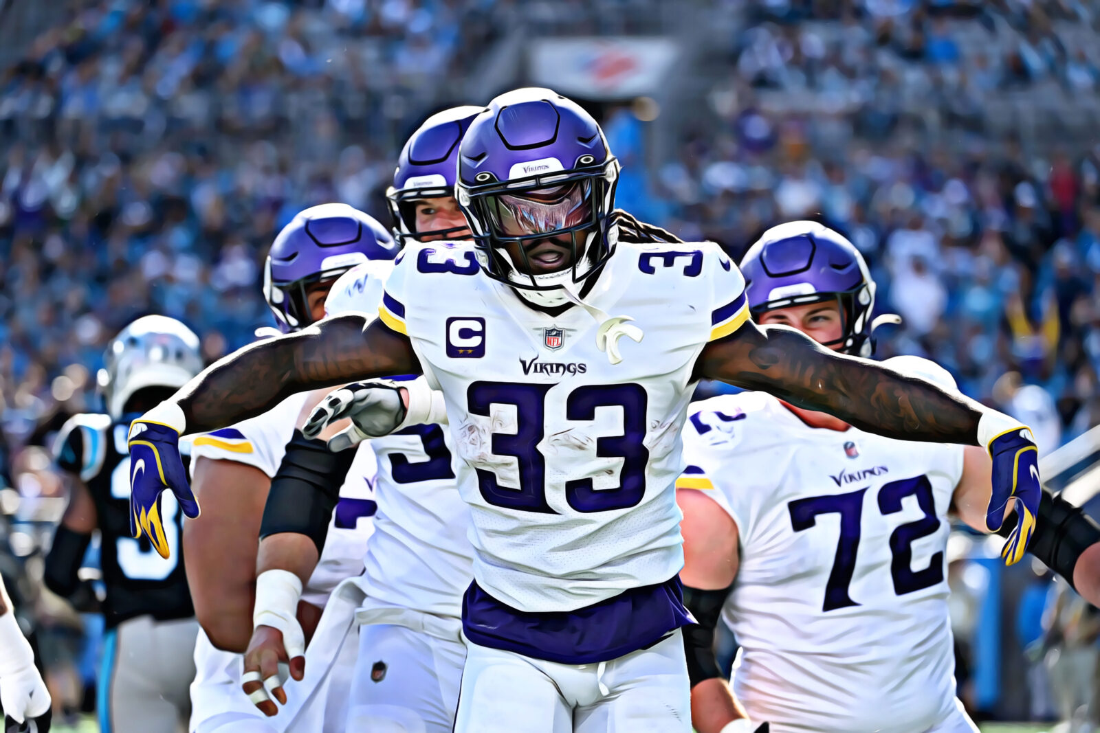 Vikings finalizing 53-man roster with about dozen spots available