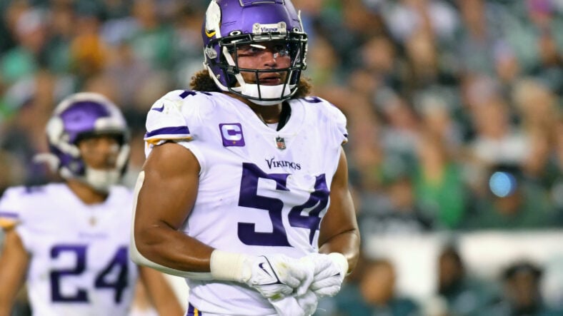 Minnesota Vikings fullback C.J. Ham (30) walks to the huddle