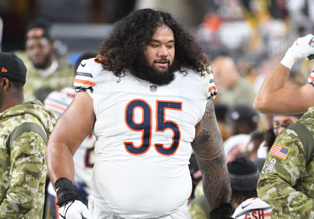 Vikings sign nose tackle Khyiris Tonga, waive linebacker Ryan Connelly –  Twin Cities