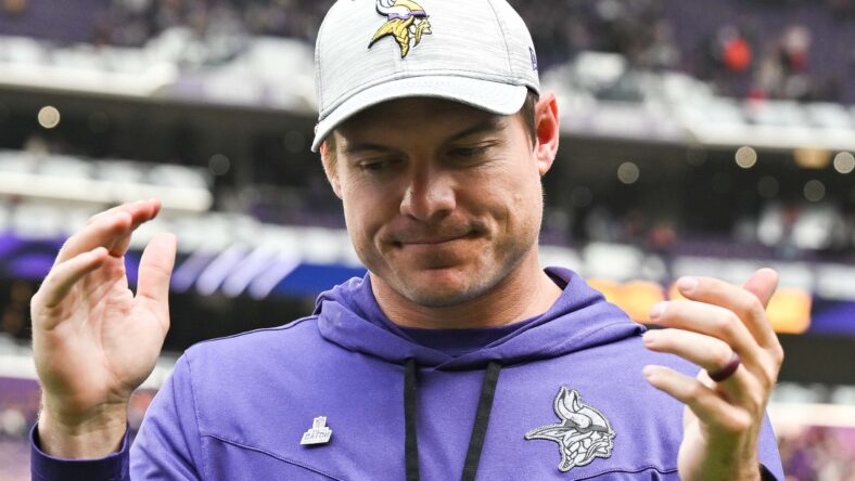 Popular Vikings Twitter Account Suggests Kevin O'Connell Should Resign