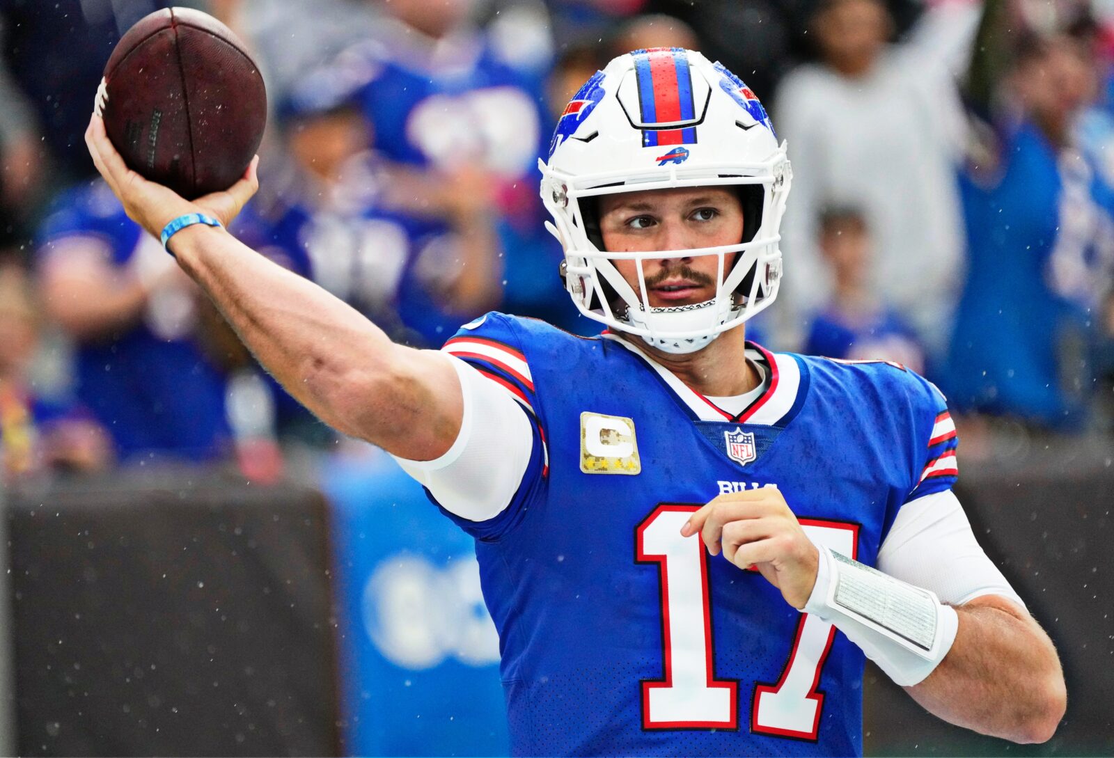 Bills QB Josh Allen starts against Vikings despite injured elbow