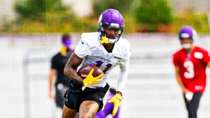 Former Vikings WR Scoots to 49ers